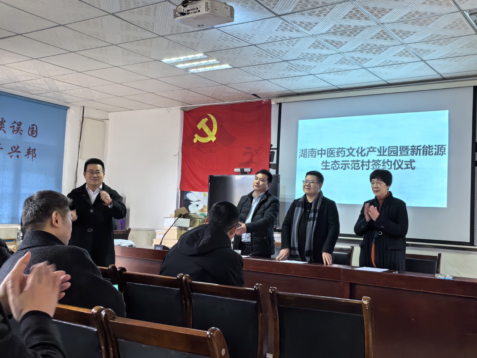 光伏电站_家用太阳能光伏发电_光伏发电代理加盟 光伏电站_家用太阳能光伏发电_光伏发电代理加盟